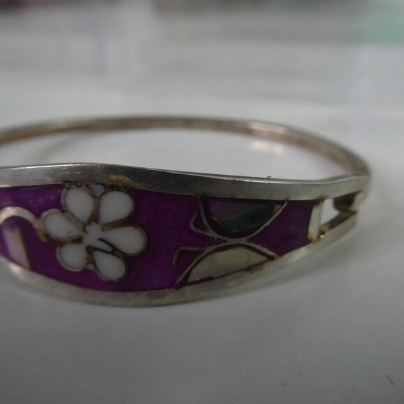 Silver Tone Floral Cloisonne Enamel Mother of Pearl Hinged Bangle Bracelet - Picture 5 of 9